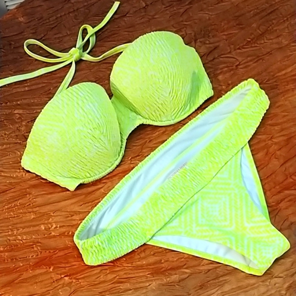 Victoria Secret 👙